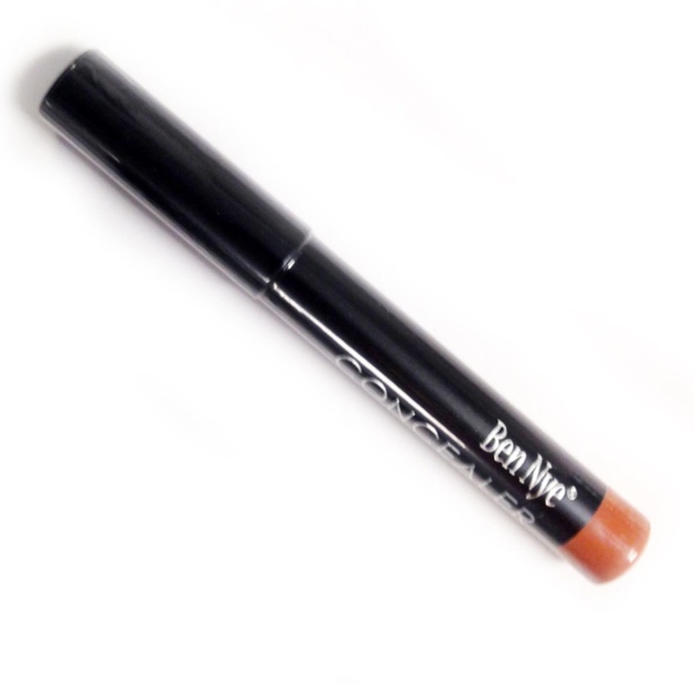 Tattoo concealer Ben Nye
